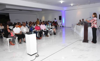 Socializan en Bonao primer informe de Iniciativa para la Transparencia de las Industrias Extractivas en RD
